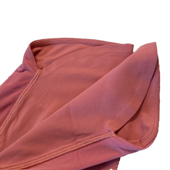 Lululemon Align high rise 25” in Briar Rose with Petal inspired hem in size 10 - Picture 7 of 11
